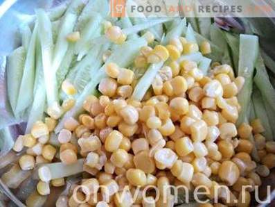 Sałatka z kukurydzą, ogórkiem i pieprzem
