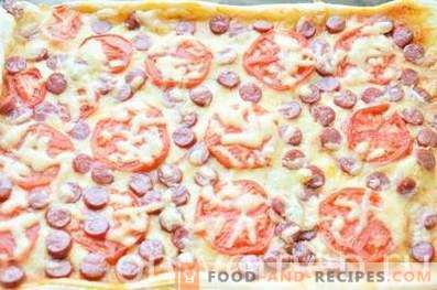 Pizza z polowaniami i pomidorami