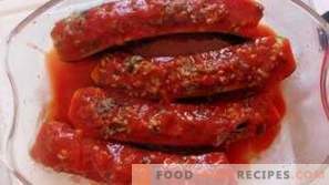 Cukinia faszerowana w sosie pomidorowym
