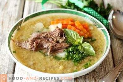 Sopa de Lentilha Vermelha com Carne