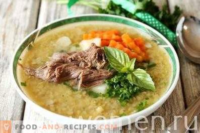 Sopa de Lentilha Vermelha com Carne