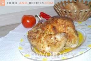 Kurczak pieczony w folii w piekarniku jako całości