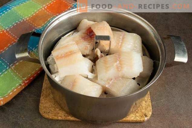 Tarta rybna z miętowymi i smażonymi ziemniakami
