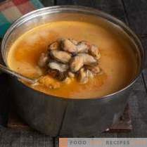 Delikatna zupa kremowa z małży
