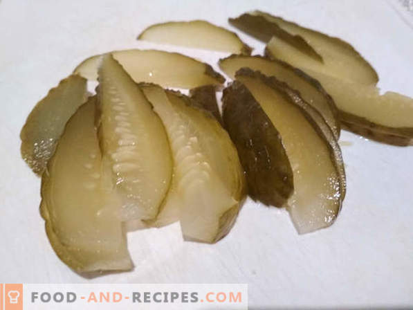 Rolmops - involtini di aringhe con cetriolo: ricetta di cucina con foto
